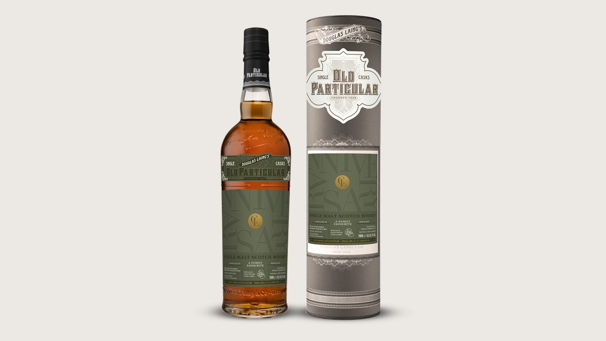 ダグラスレイン オールド・パティキュラー A Family Favourite Distillery のボトルと筒